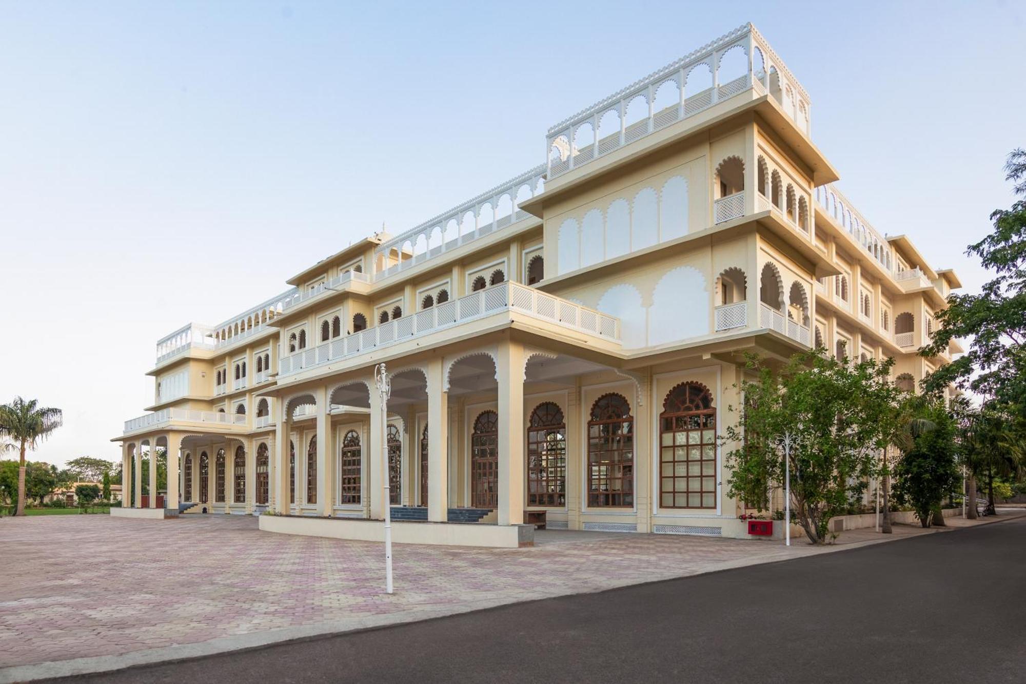 Sterling Aravalli Udaipur Exterior foto